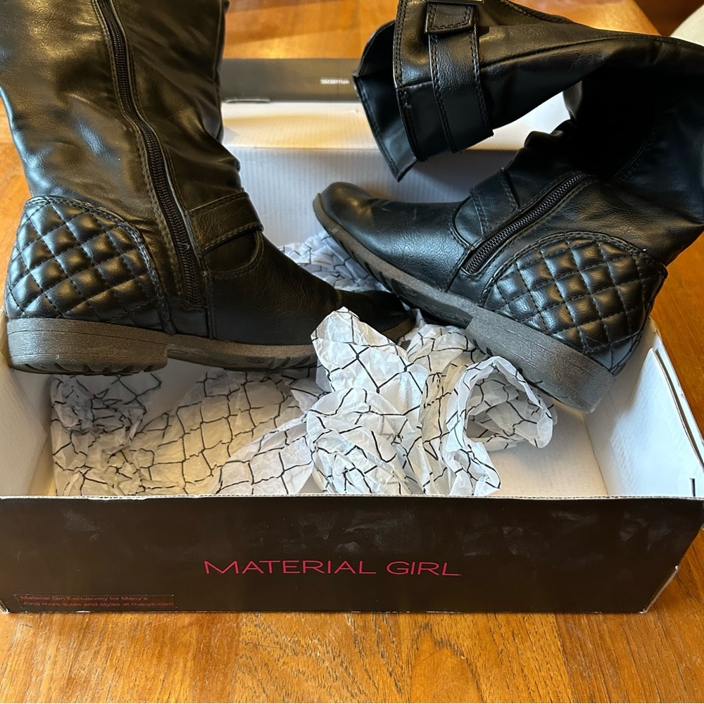 Material Girl Tall Black Slouchy Boot w/Zippers from Macy’s. Original Box. Sz 8 - Picture 12 of 16